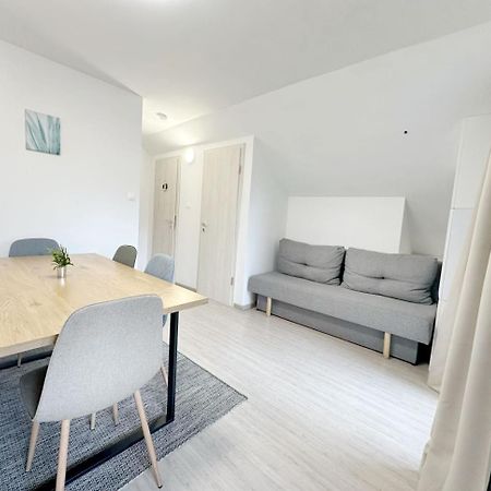 Dora Holiday House & Apartments كيستاي المظهر الخارجي الصورة