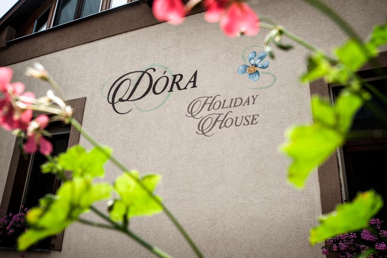 كيستاي Dora Holiday House & Apartments المظهر الخارجي الصورة